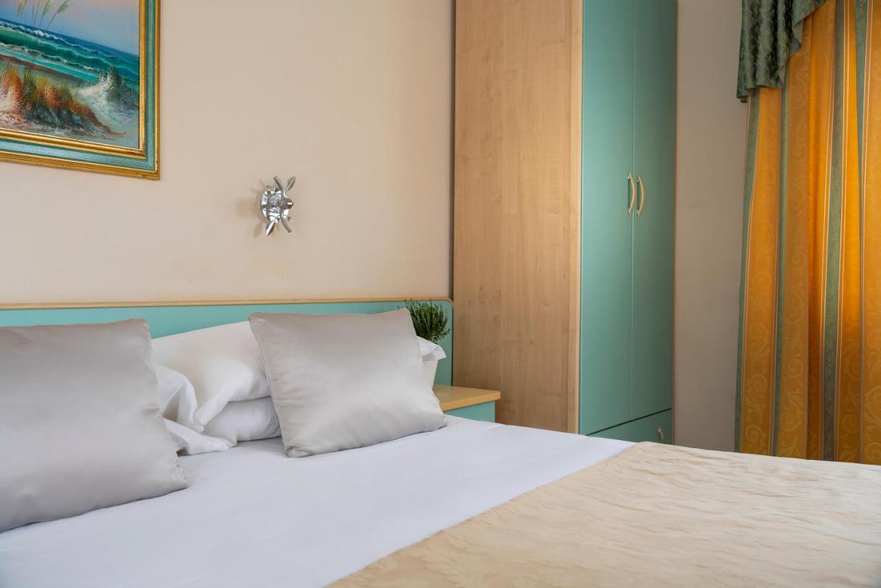Albergo Ristorante Pozzi Bellaria-Igea Marina Zewnętrze zdjęcie